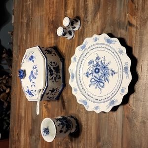Vintage Cracker Barrel Blue Bliss China